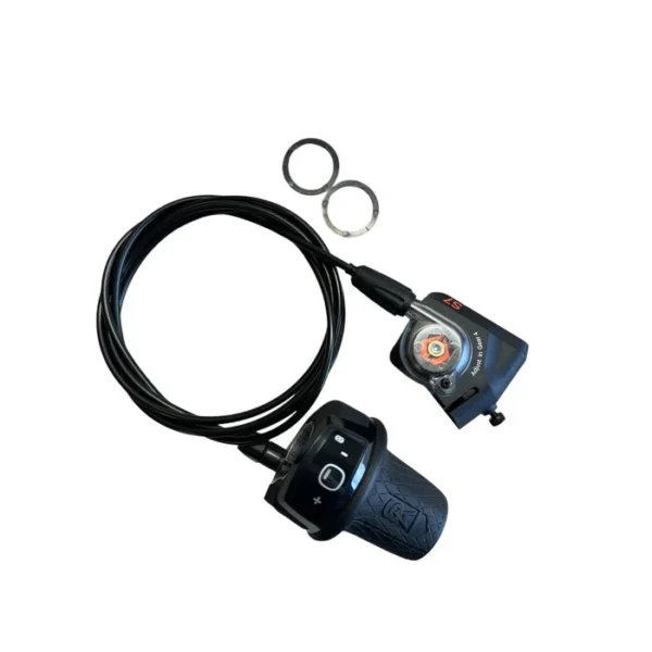 Sturmey Archer 7-trins Sunrace med klikboks, passer til SRAM S7. Sturmey Archer  Type: Justerbar gearskifter  Gear: 7-trins  Skifterfabrikant: Sunrace  Skiftemekanisme: Med klikboks  Kompatibilitet: Passer til SRAM S7
