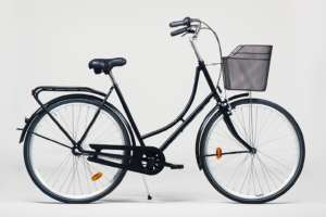 Amsterdam Rita Damecykel – 3 Gear Shimano Nexus med en stor sort kurv.